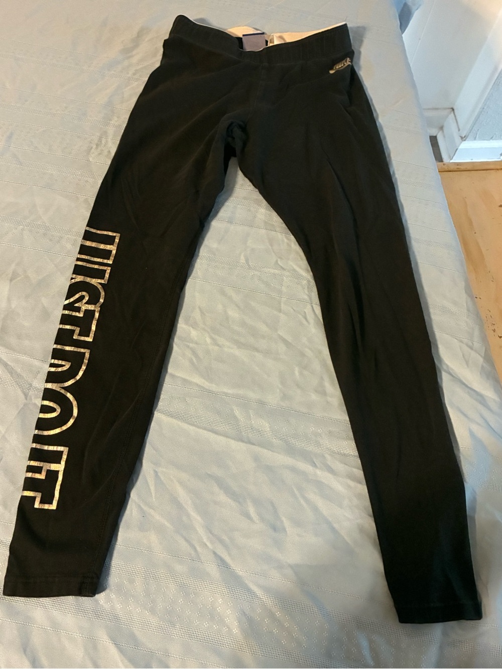 Nike Women’s Small Black Leggings